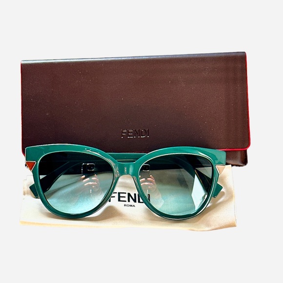 FENDI Sunglasses